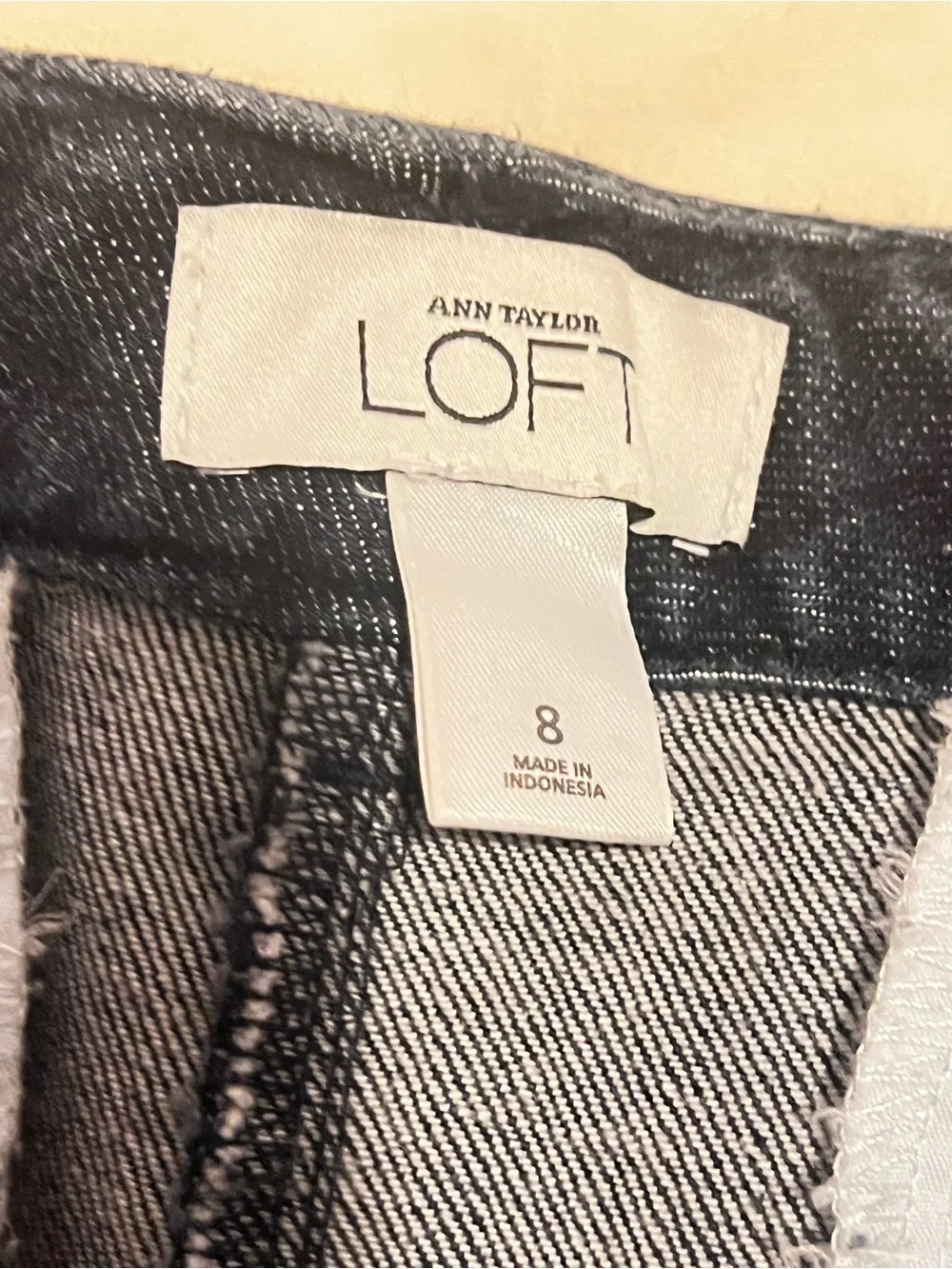 NWOT Ann Taylor LOFT Dark Blue Denim Mini Skirt Size 8